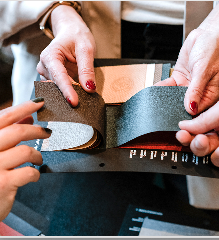 Boekstudio voor creatieve legacy books, bedrijfsverhalen. STUDIO KEMMERS