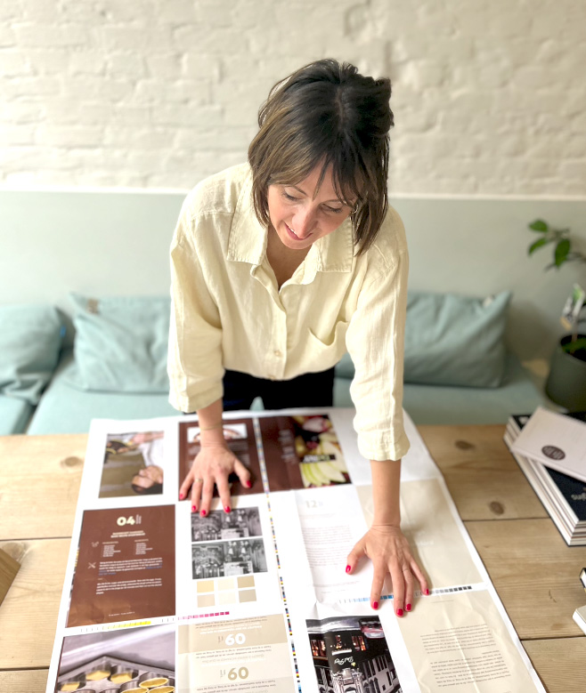 Uniek legacyboek op maat voor familiebedrijf DelReY. Ontworpen door creatieve studio Studio Kemmers