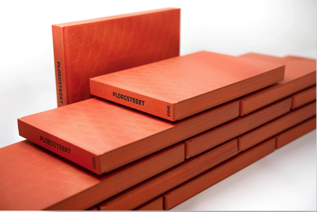 Uniek Bedrijfsboek op maat voor familiebedrijf Ploegsteert